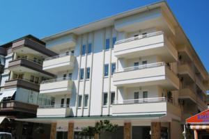Image of Baronessa Apartments