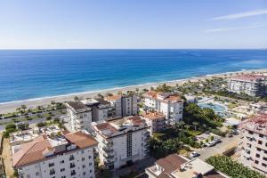 Image of Sea and mountains view penthouse