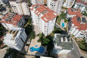 Image of Cemre 2+1 Tosmur
