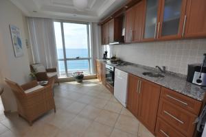 Image of Seaview no32