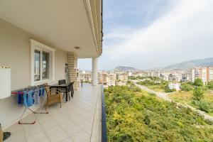 Image of Panorama Garden D28