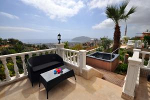 Image of Oasis View villa
