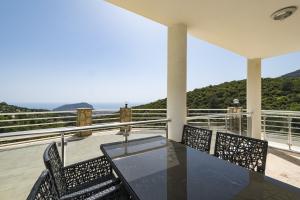 Image of Green Hill A/2