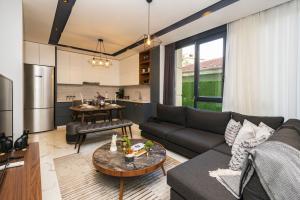 Image of Square Light Residence