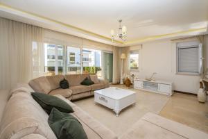 Image of Uygun Oasis Club III garden duplex
