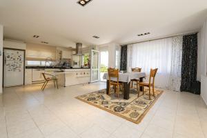 Image of Tepe villa