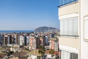 Image of Utopia Sea and Castle View