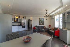 Image of Flower Garden penthouse