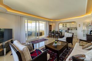 Image of Holiday Village E22 Sea and Castle view