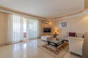 Image of Holiday villa sea and castle view