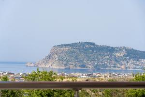 Image of Orient Hill Sea and Mountains