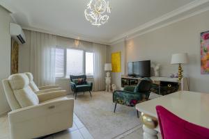 Image of Elite 4 B49