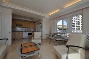 Image of Okyanus Sitesi A:2