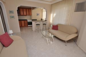 Image of Feliz Kent apt